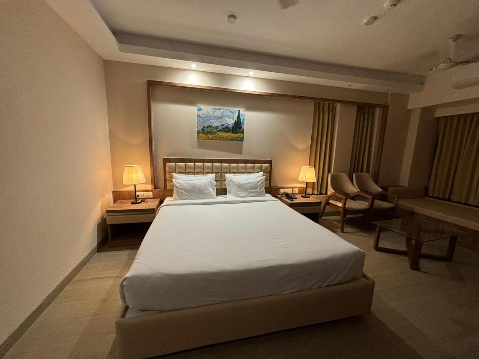 The Pearl Club Resort Shānti Niketan Extérieur photo
