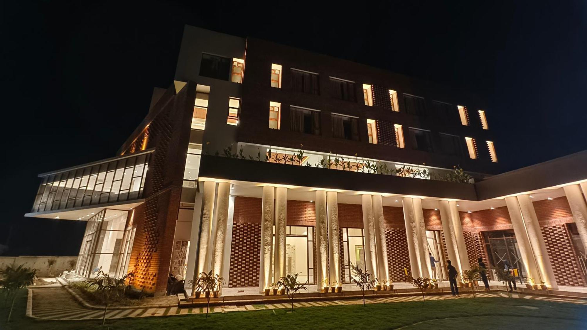 The Pearl Club Resort Shānti Niketan Extérieur photo