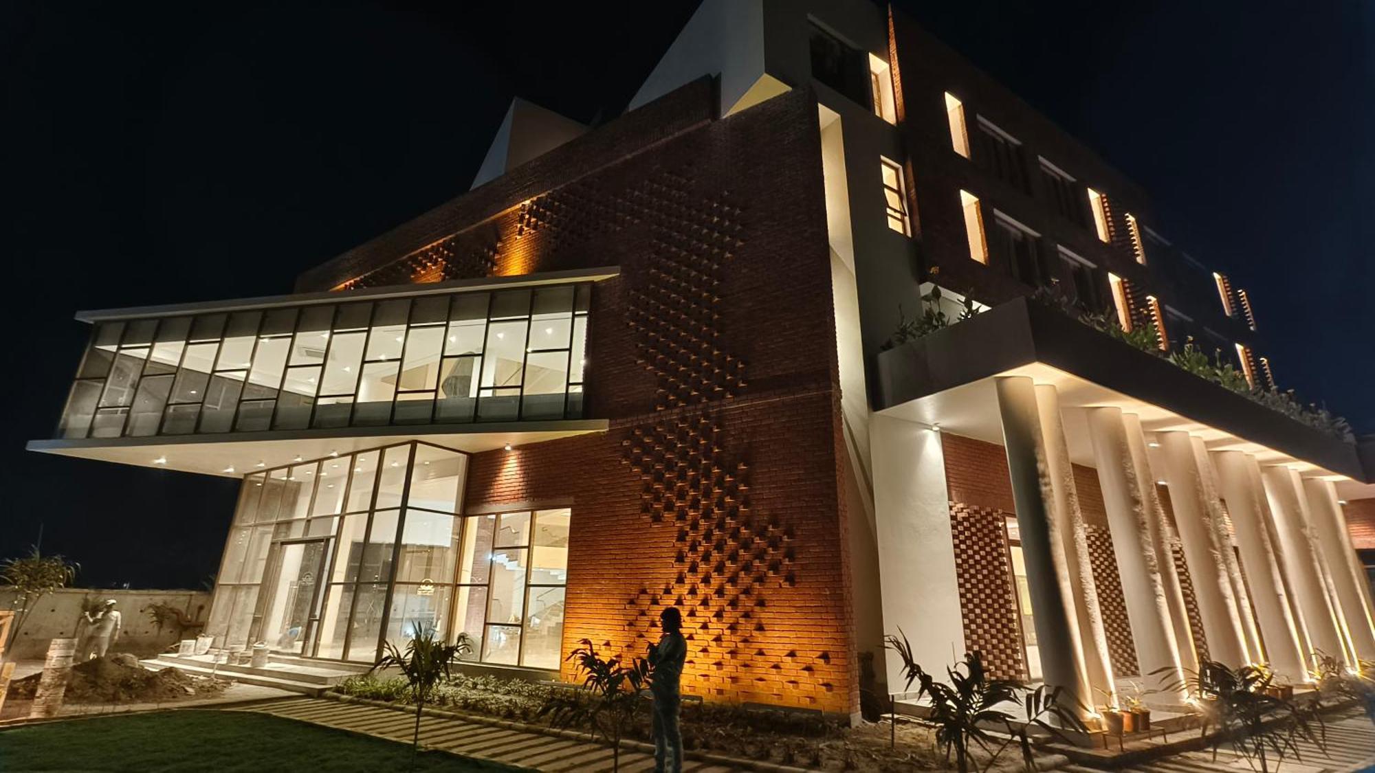 The Pearl Club Resort Shānti Niketan Extérieur photo