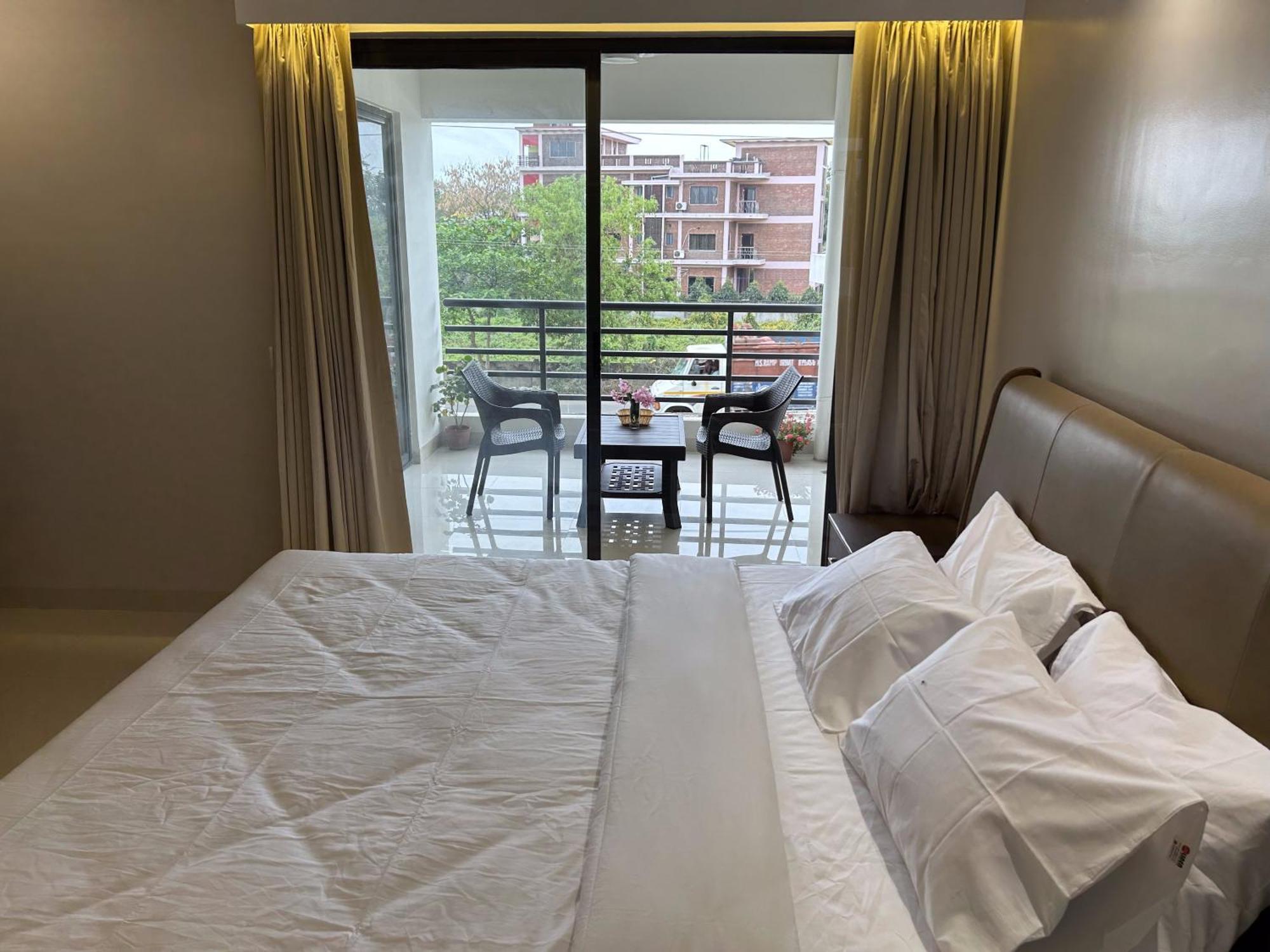 The Pearl Club Resort Shānti Niketan Extérieur photo