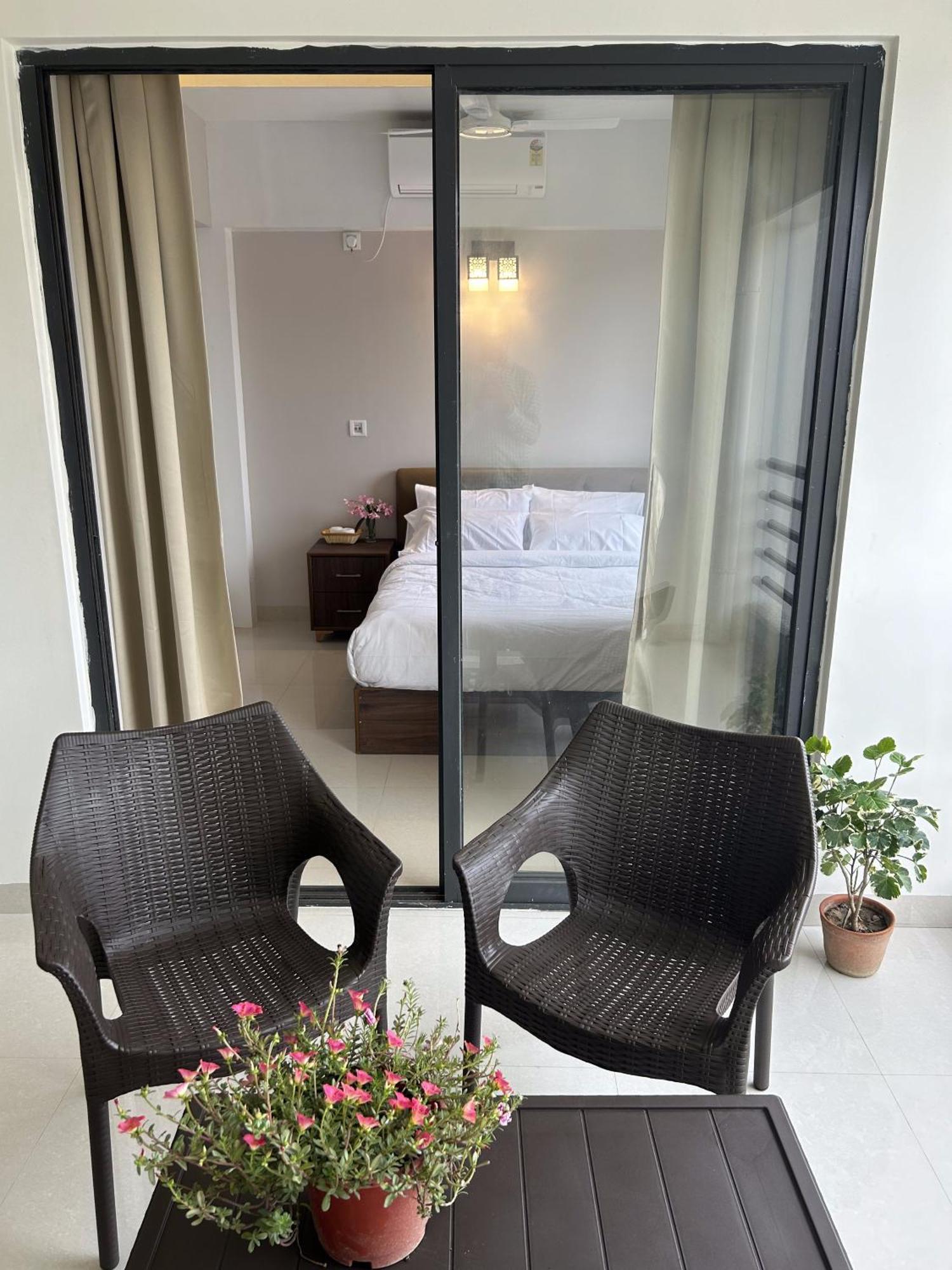 The Pearl Club Resort Shānti Niketan Extérieur photo