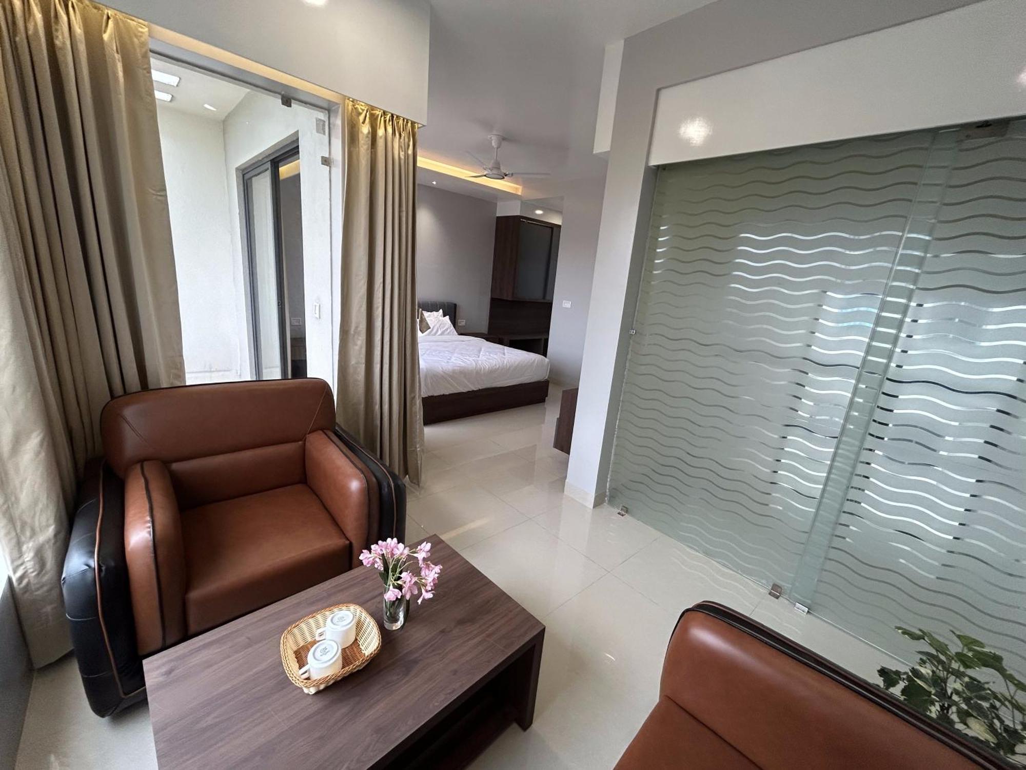 The Pearl Club Resort Shānti Niketan Extérieur photo